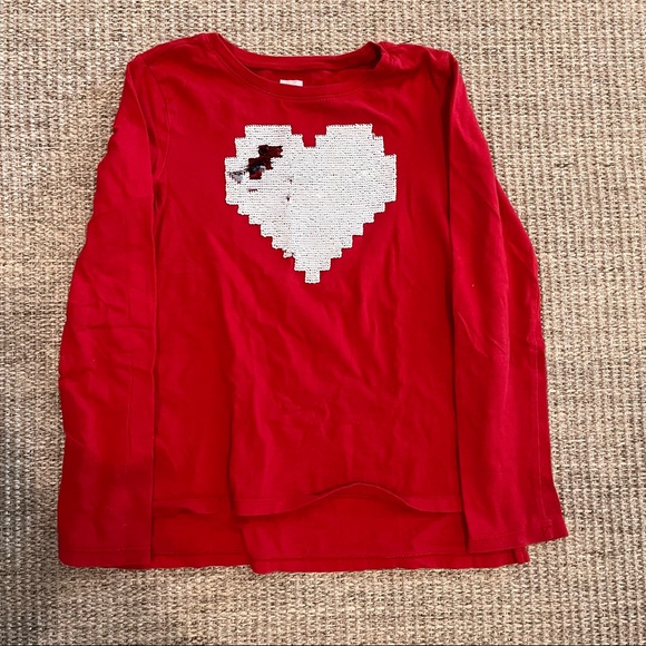 GAP Other - LAST CHANCE!! NWOT Gap Kids White & Silver Heart Flippy Tee. Size: M.